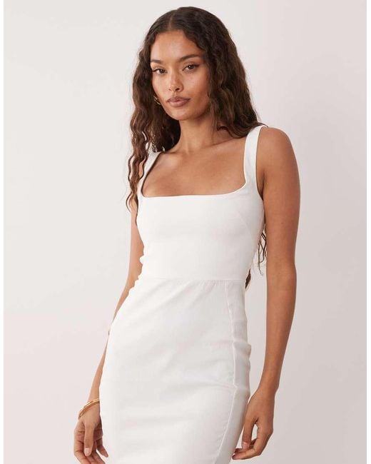Vesper Petite White Bengaline Sleeveless Square Neck Fishtail Midi Dress
