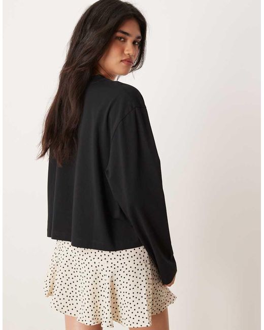 ASOS Black Long Sleeve Boxy Cropped T-shirt