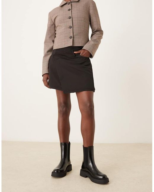 Andy di ASOS in Black