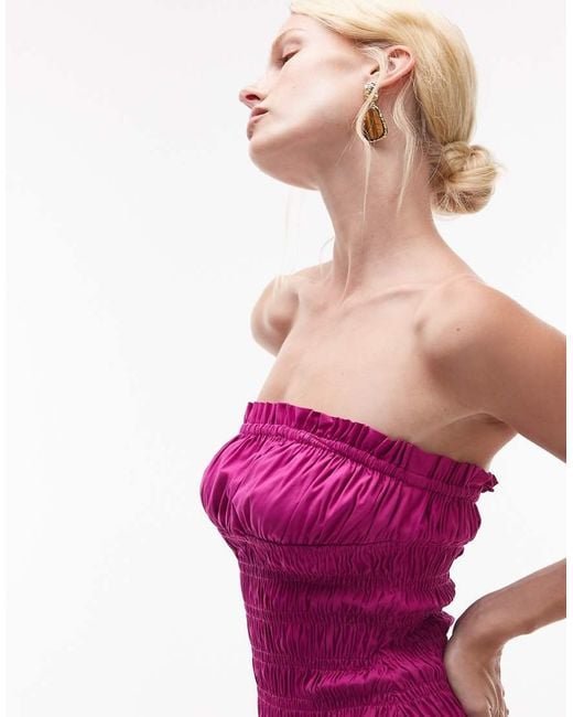 Vestido Corto Color Frambuesa Con Escote Palabra De Honor Y Cuerpo Fruncido De La Colección Con Kaia Gerber De Mango de color Purple