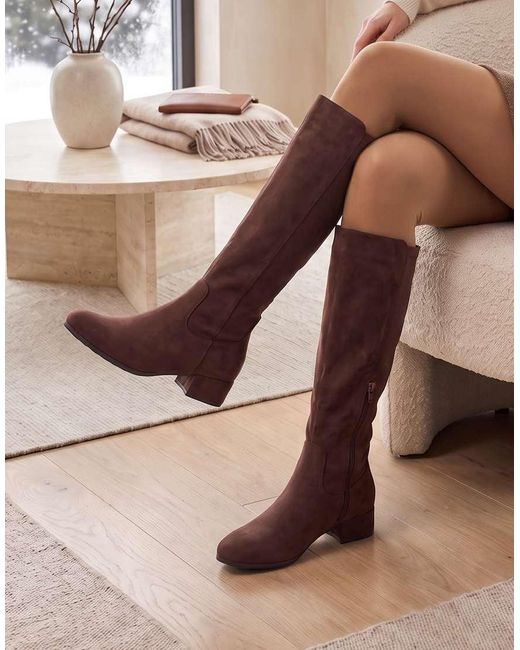 SEQWL Wide Fit Red Knee High Boots With Block Heel And Zip Closure