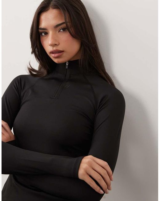 4505 Black Active 1/4 Zip Long Sleeve Training Top