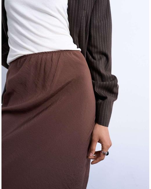 TOPSHOP Superzachte Schuingesneden Midirok Van Cupro in het Brown