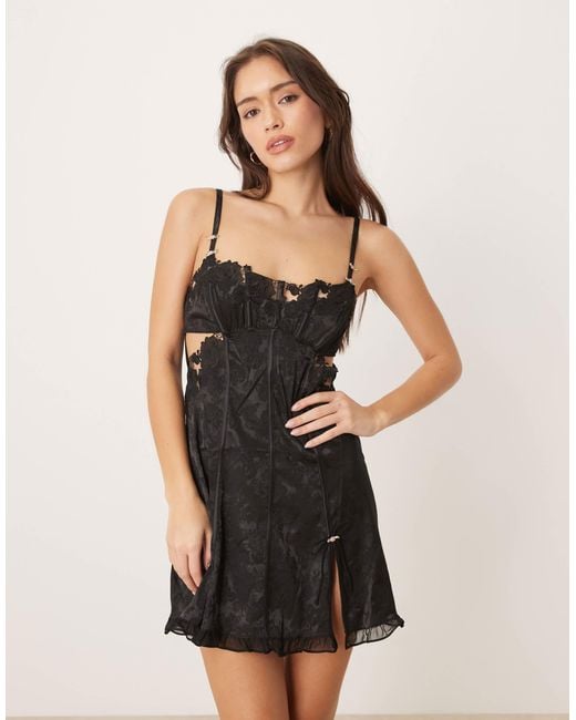 For Love & Lemons Blissful Blooms Embroidered Chiffon Slip Dress in Black |  Lyst Canada