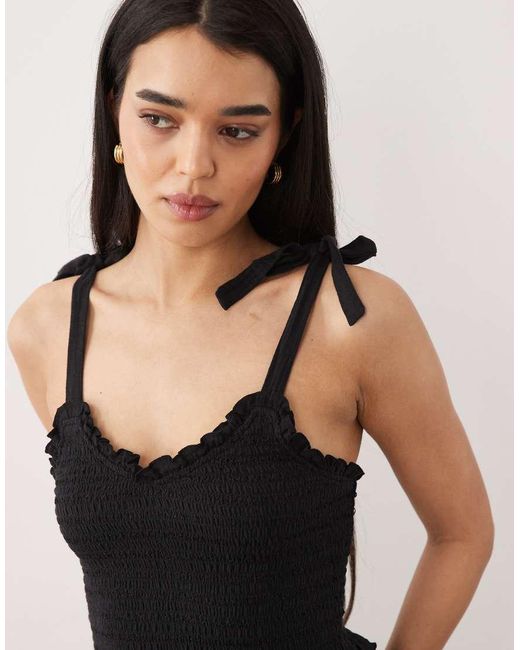 Iisla & Bird Black Tie Detail Crop Top