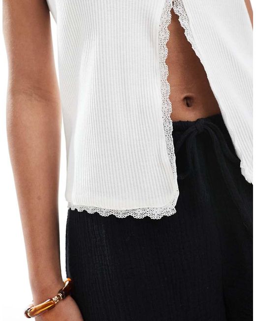 Pieces White Lace Trim Ribbed Sleeveless Top With Button Front Detail