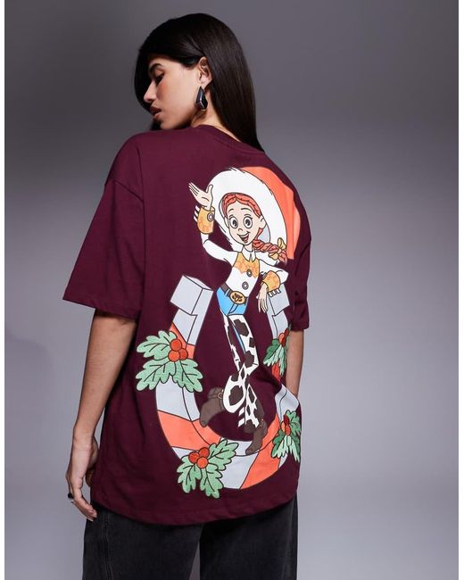 ASOS Disney Pixar in het Red