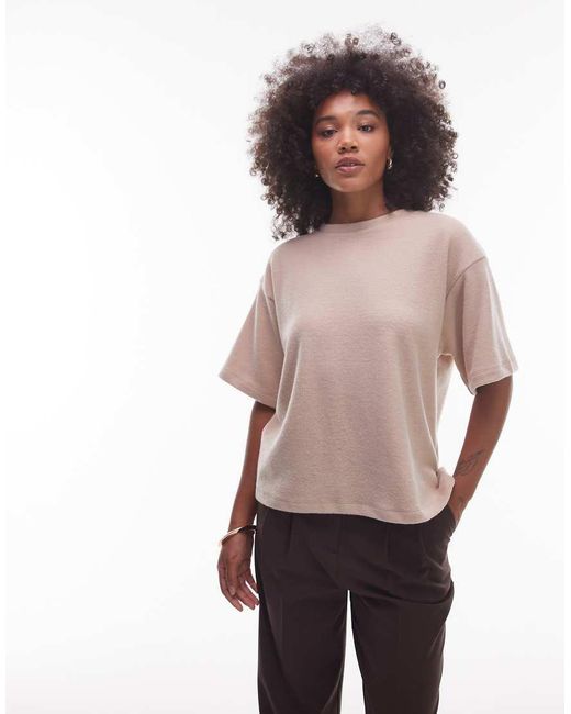 T-Shirt Oversize Morbida Tortora Chiaro Incrociata Sul Retro di ASOS in Natural