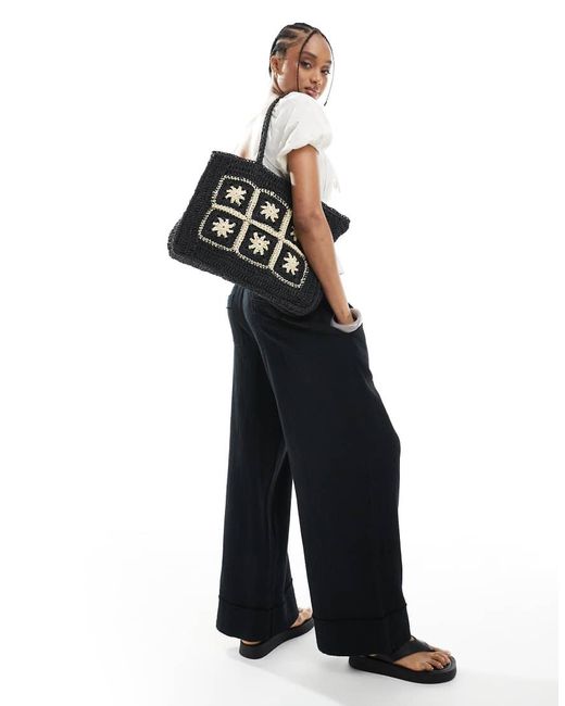 New Look Black Flower Raffia Tote Bag