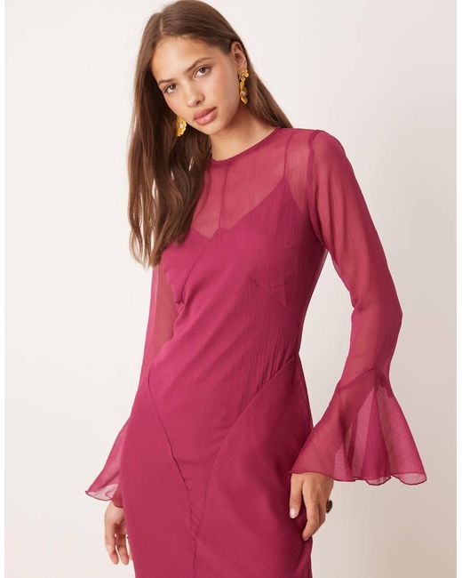 Vestito Lungo Color Ciliegia Con Volant Sul Fondo E Sulle Maniche di ASOS in Red
