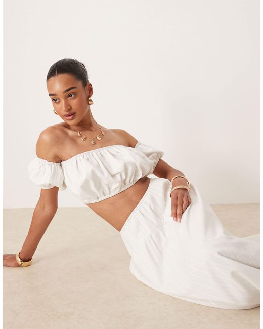 Kaiia Natural – exklusives, gerafftes, bauschiges cropped top aus er baumwolle mit carmen-ausschnitt, kombiteil