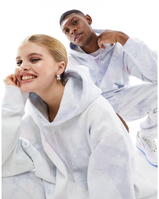 Felpa unisex chiaro tie-dye oversize con cappuccio di Weekday in White