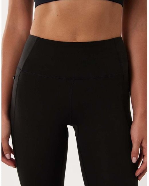 Regatta Black Stretch Outdoor Comfort Contour Leggings
