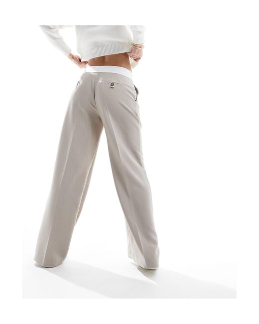 Pantalones color con cinturilla plegada Miss Selfridge de color Gray