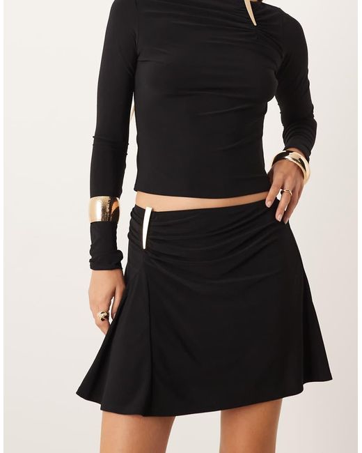 ASOS Mini Rok Van Gladde Stom Met Gerimpelde Zoom in het Natural