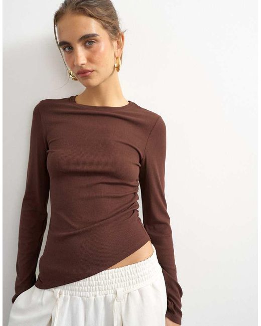 TOPSHOP Brown Premium Rib Ruched Asymmetric Hem Long Sleeve Top