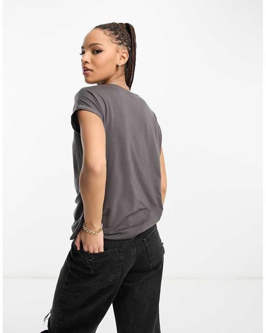 Vero Moda Black Round Neck T-Shirt