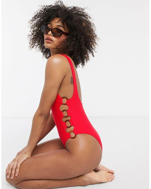 Seafolly Red – Gerippter, roter Badeanzug mit Ring-Detail