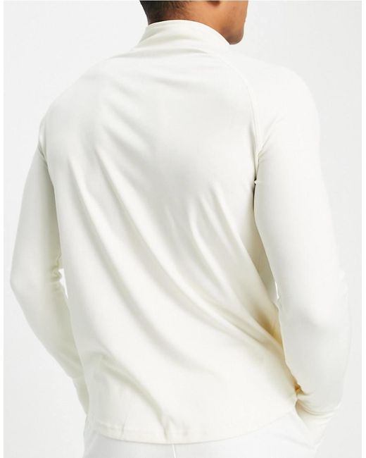 VAI21 White Active Half Zip Top Co-Ord for men