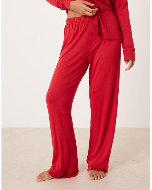ASOS Red Asos design petite – superweicher pyjama aus langärmligem hemd und hose