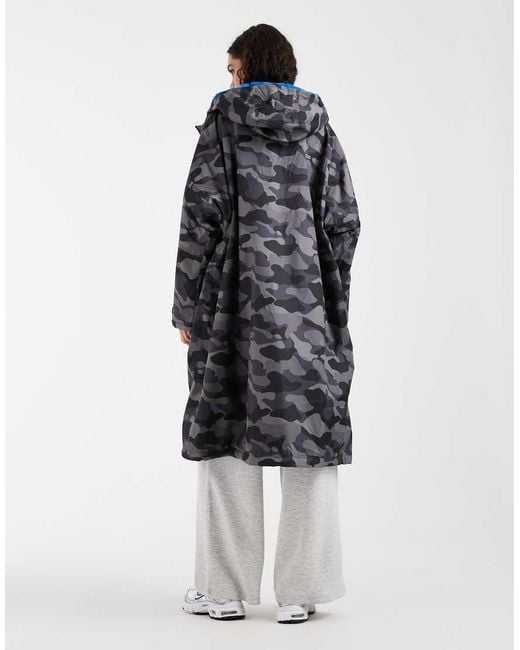 Regatta White Waterproof Changing Robe