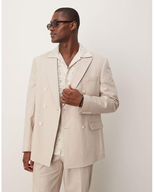 ASOS – regulär geschnittene, zweireihige anzugjacke aus leinenmix in Natural für Herren