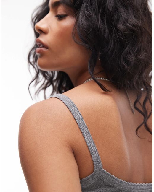 TOPSHOP White Tank Top With Scallop Trim