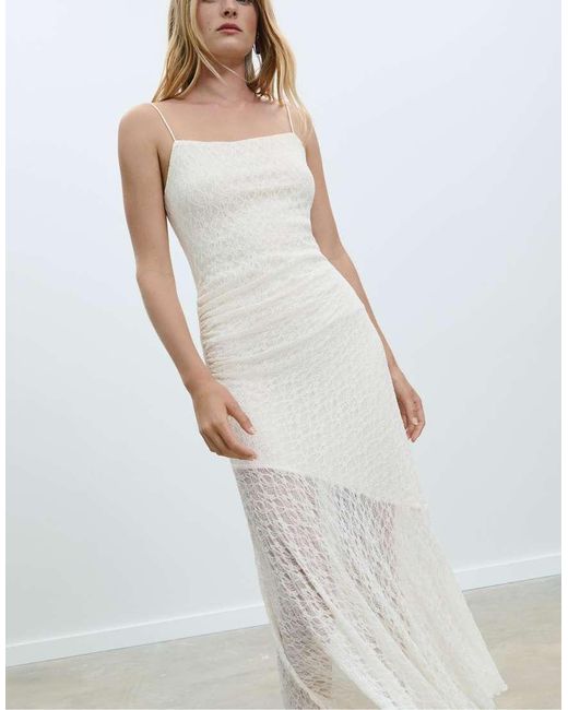 Stradivarius Kanten Maxi-Jurk Met Smalle Bandjes in het White
