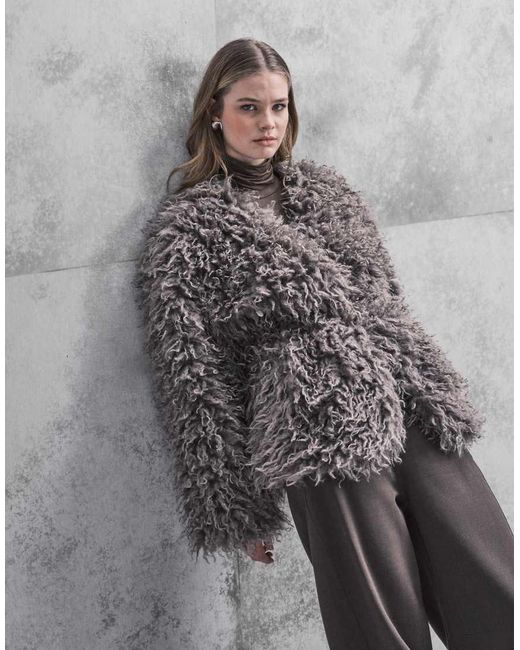 ONLY Gray Belt Detail shaggy Jacket