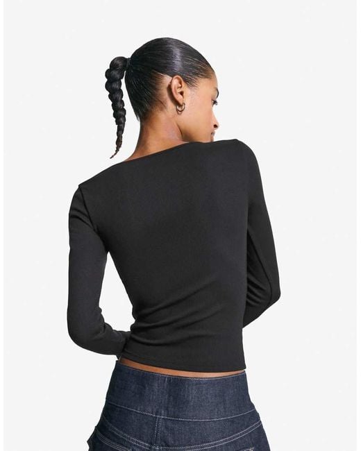 Bershka Black Long Sleeve V-neck T-shirt