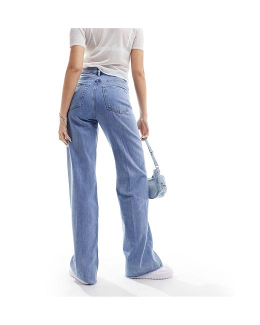 Jeans dritti a vita alta lavaggio chiaro di & Other Stories in Blue