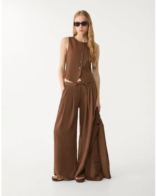 Stradivarius Brown – strukturiertes oberteil