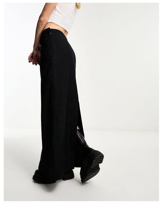 Grace - jupe longue fendue à l'arrière Weekday en coloris Black