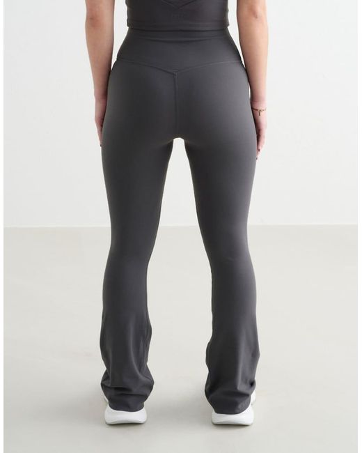 Aim'n Black Shadow Sense Flare Petite Tights
