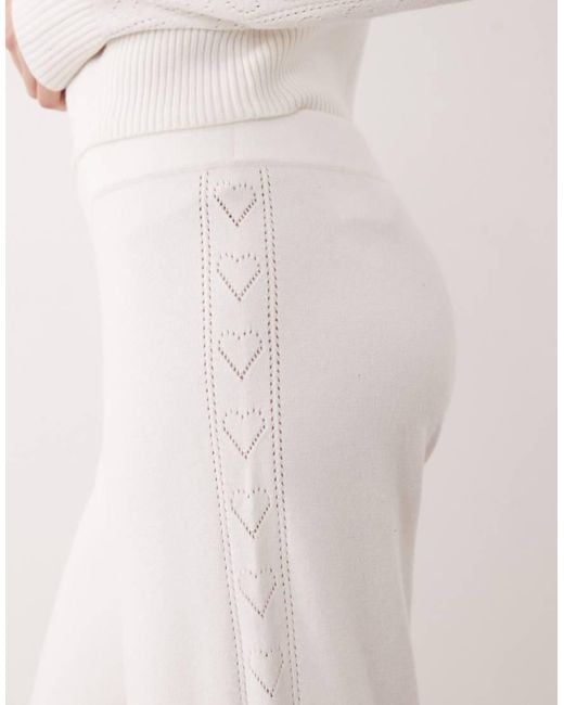 Hollister White Gilly Hicks Sweater Lounge Trousers Co-ord