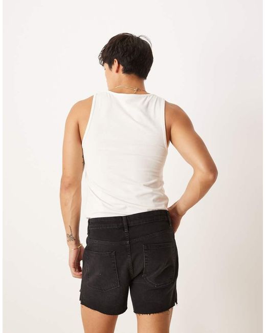 Pantaloncini Di Jeans Dritti Taglio Corto Lavaggio Con Strappi di ASOS in Natural da Uomo