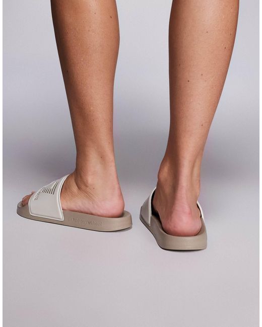 EA7 Natural Armani – – slider