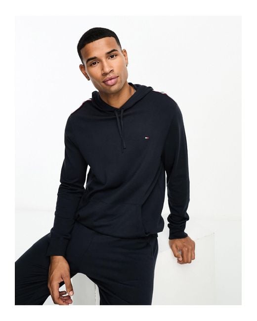 Tommy hilfiger sweatshirt 2024 house of fraser