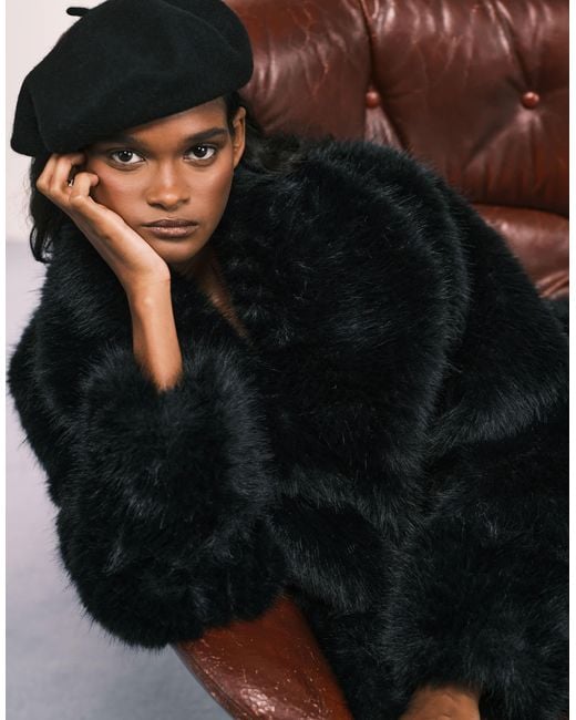 ASOS Black – kunstpelz-mantel