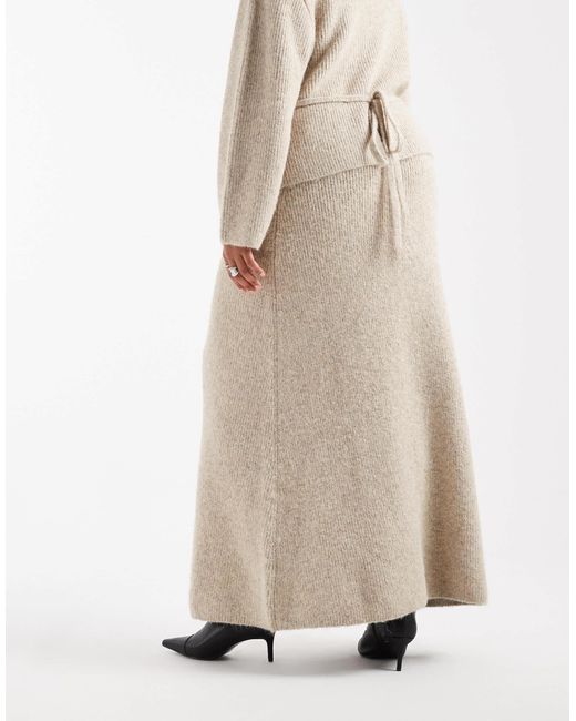 4th & Reckless Natural – weicher strickrock aus material