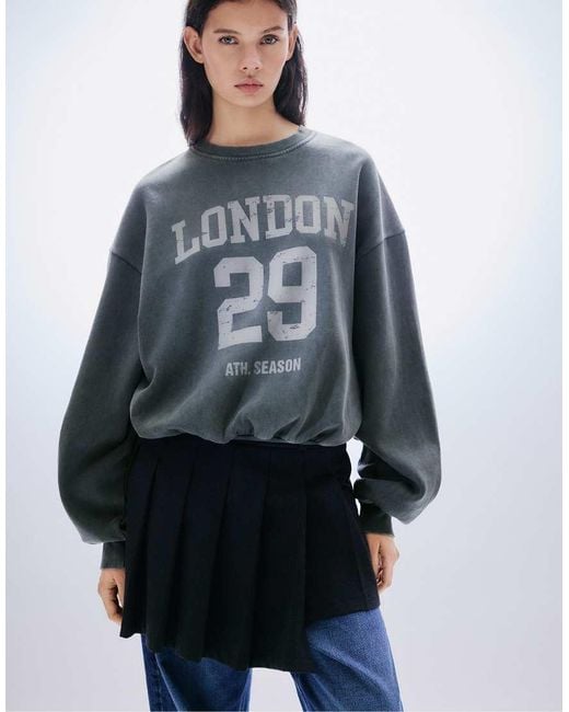 Pull&Bear Blue London 29 Graphic Sweatshirt