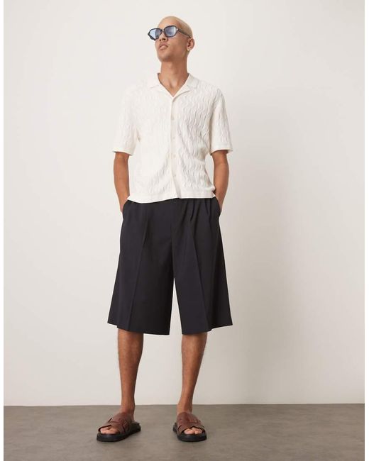 Pantalones Cortos De Vestir Negros Extragrandes De Estilo Bermudas Con Pinzas Dobles De ASOS de hombre de color White