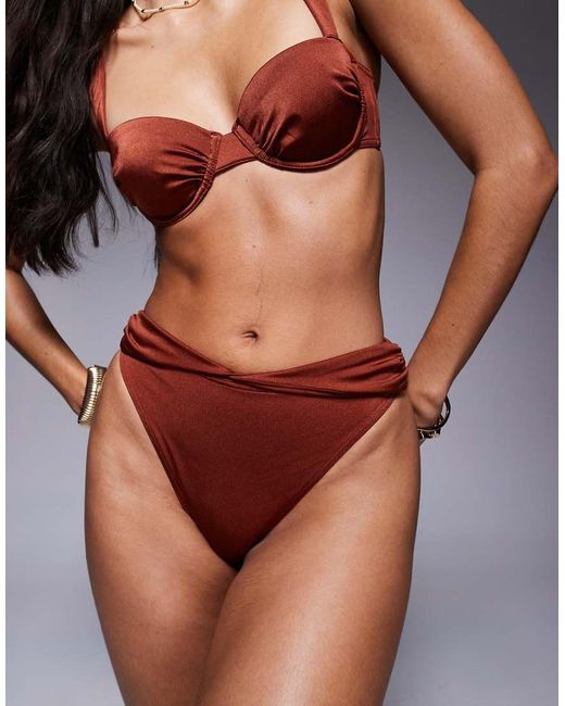 Simone di ASOS in Brown
