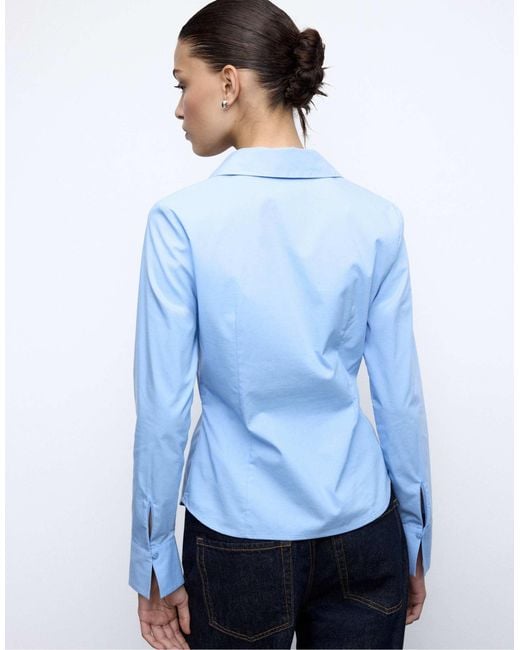 Stradivarius Blue – figurbetonte basic-hemdbluse