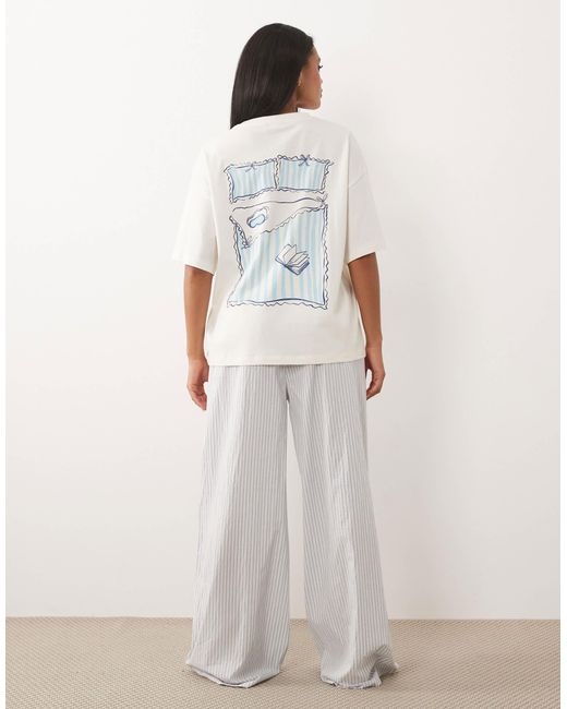 Ensemble pyjama haut oversize à manches courtes brodé et pantalon tissé à rayures ASOS en coloris White