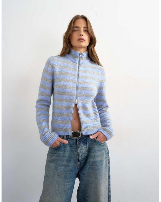 TOPSHOP Blue Knitted Zip Up Cardigan