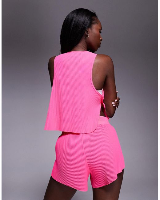 Nike Pink – aeroswift dri-fit – plissierte shorts