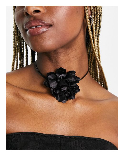 Monki Black Rose Corsage Necklace