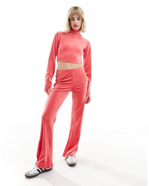 Crop top adidas maniche lunghe hotsell