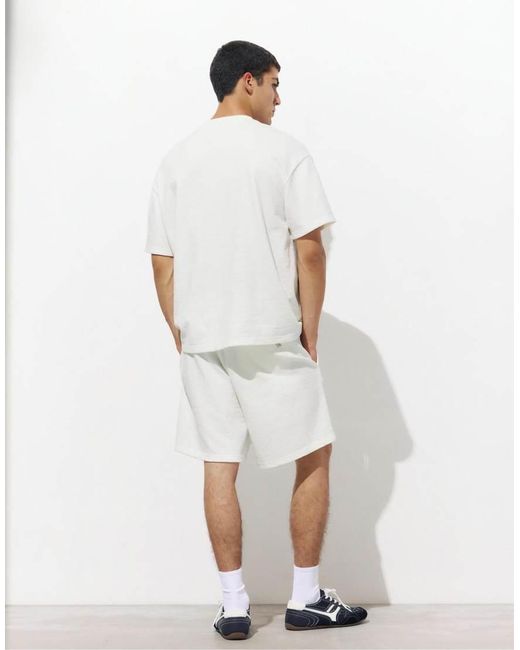 Pull&Bear White Textured Bermuda Sweatpants for men
